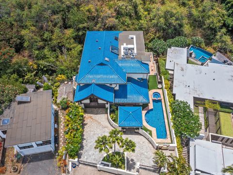 Photo of 2999 Makalei Place, Honolulu, HI 96815 (MLS # 202518497)