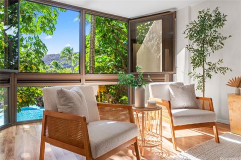 501 Hahaione Street 2H Honolulu HI 96825