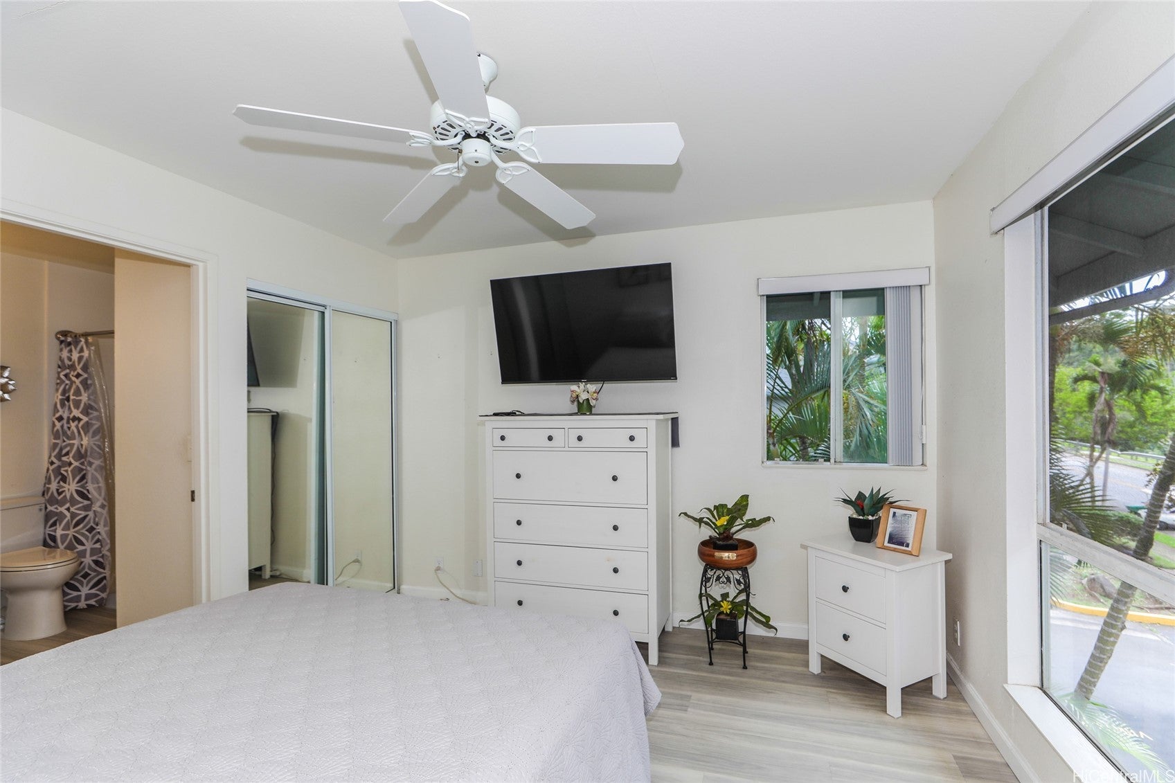 95-520 Wikao Street B201