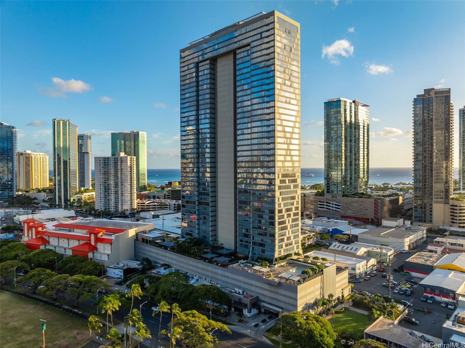 Pacifica Honolulu Condominium