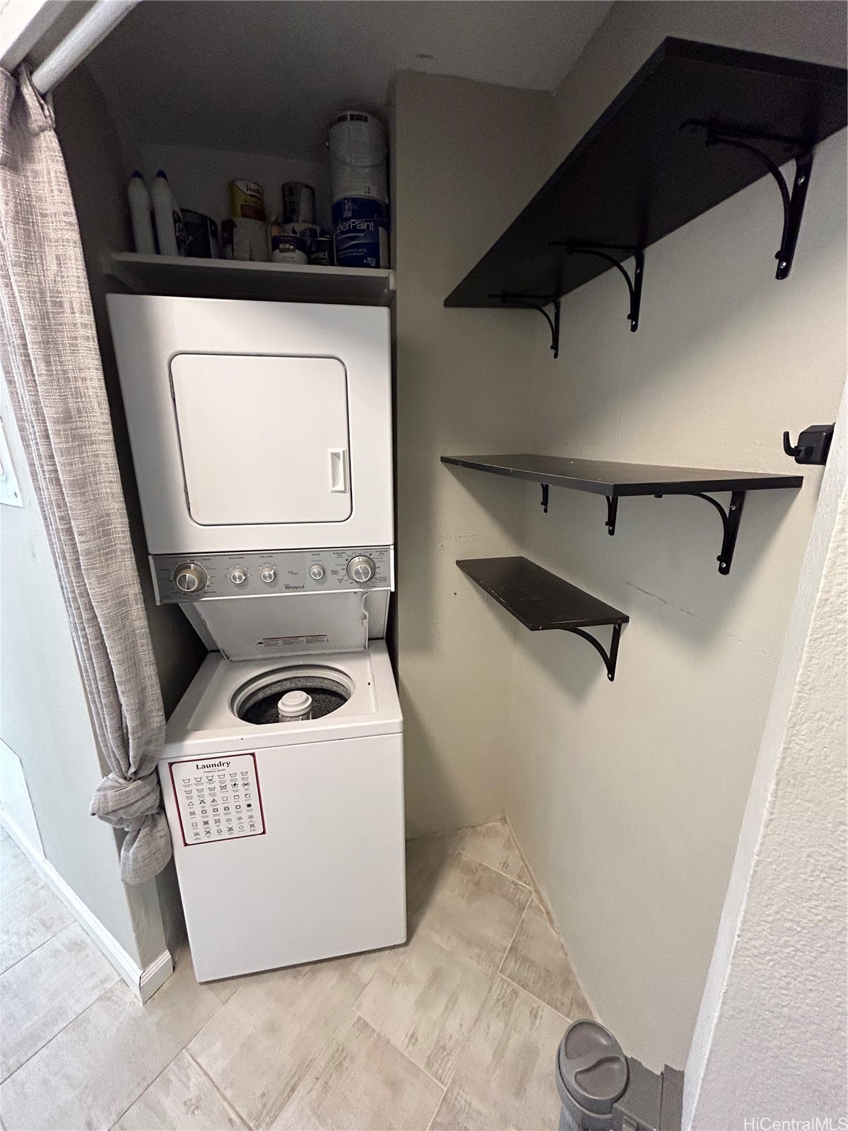 Lele Pono Residential Lease