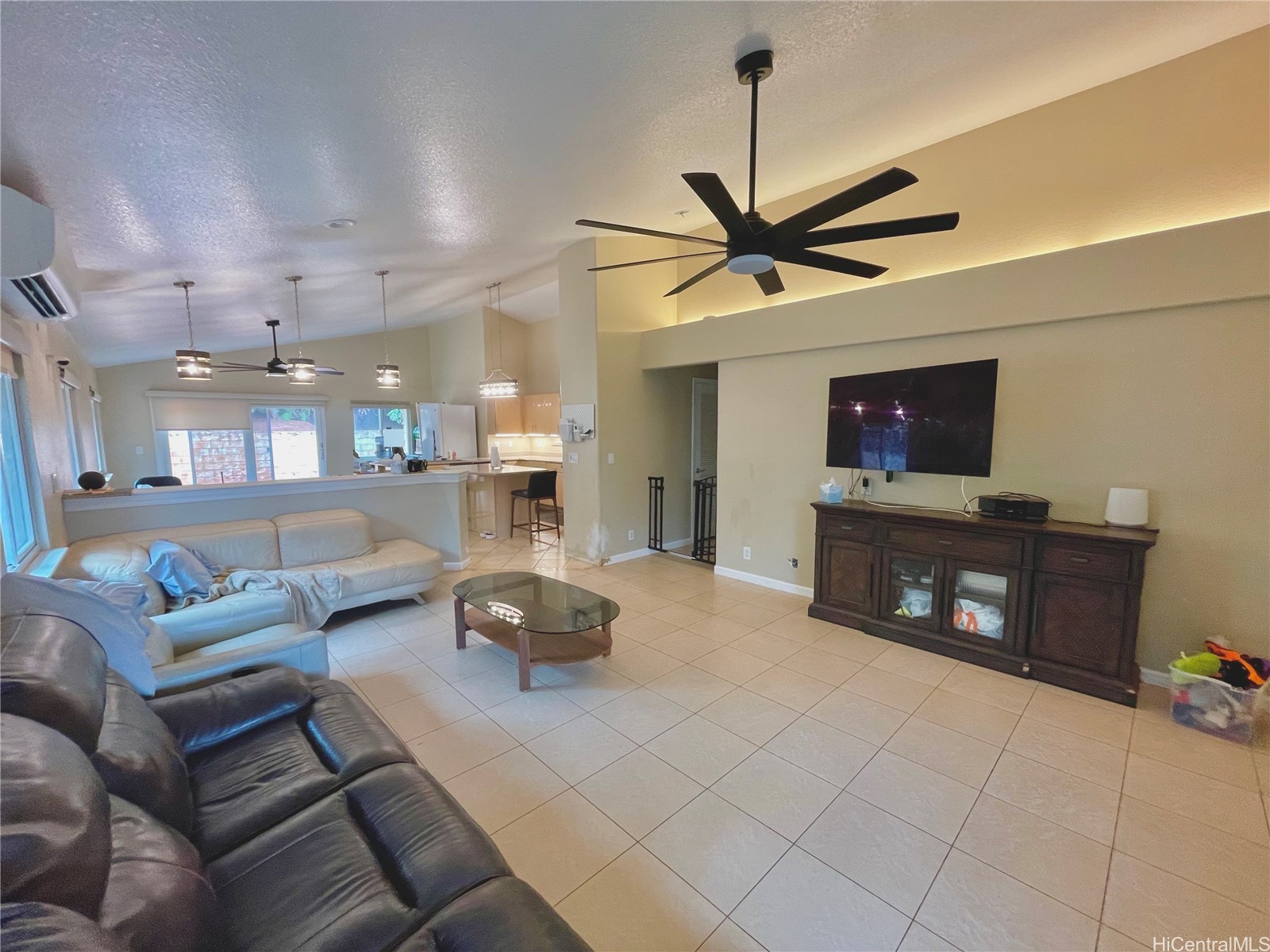 92-133 Hihialou Place