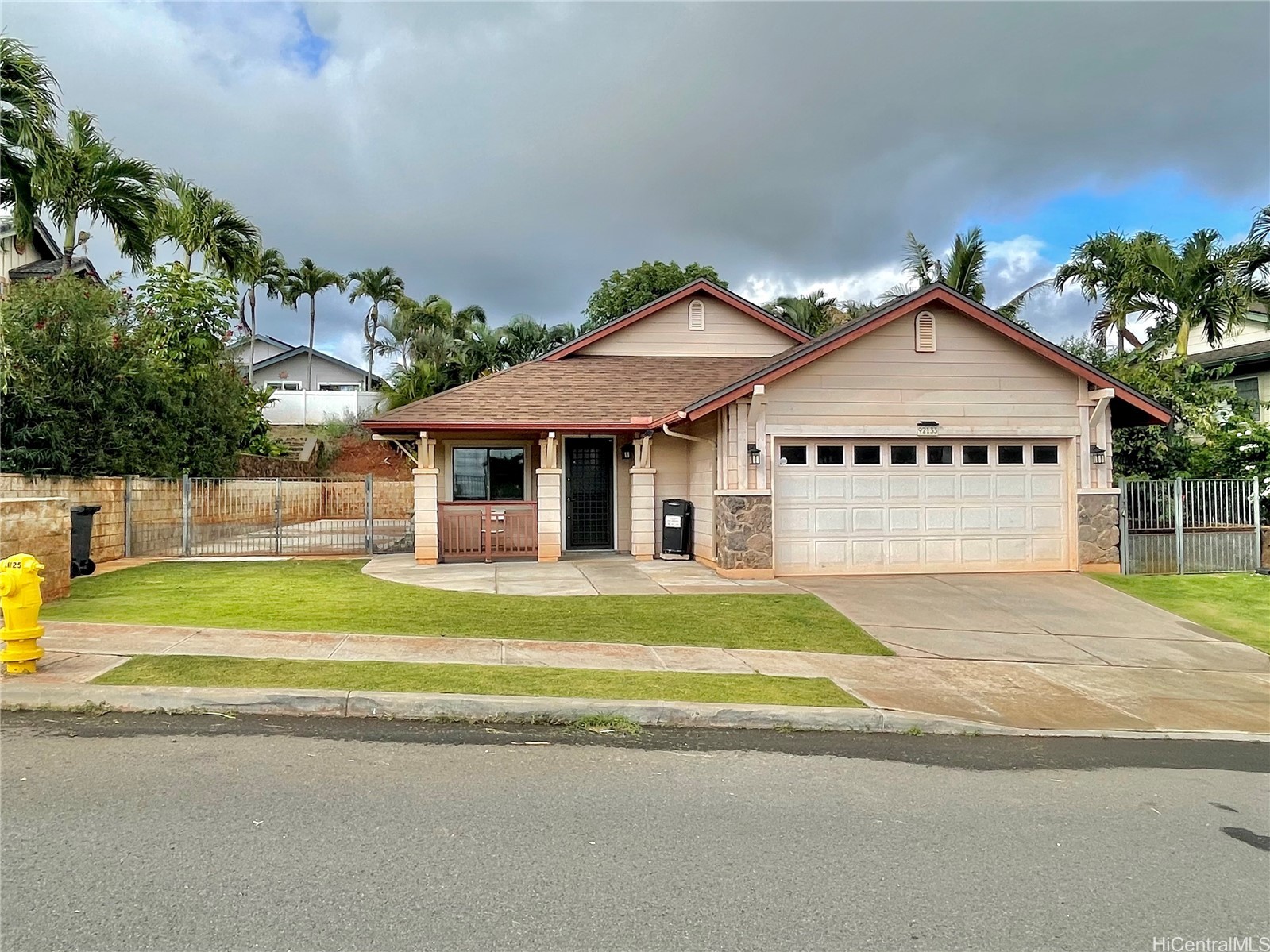 92-133 Hihialou Place