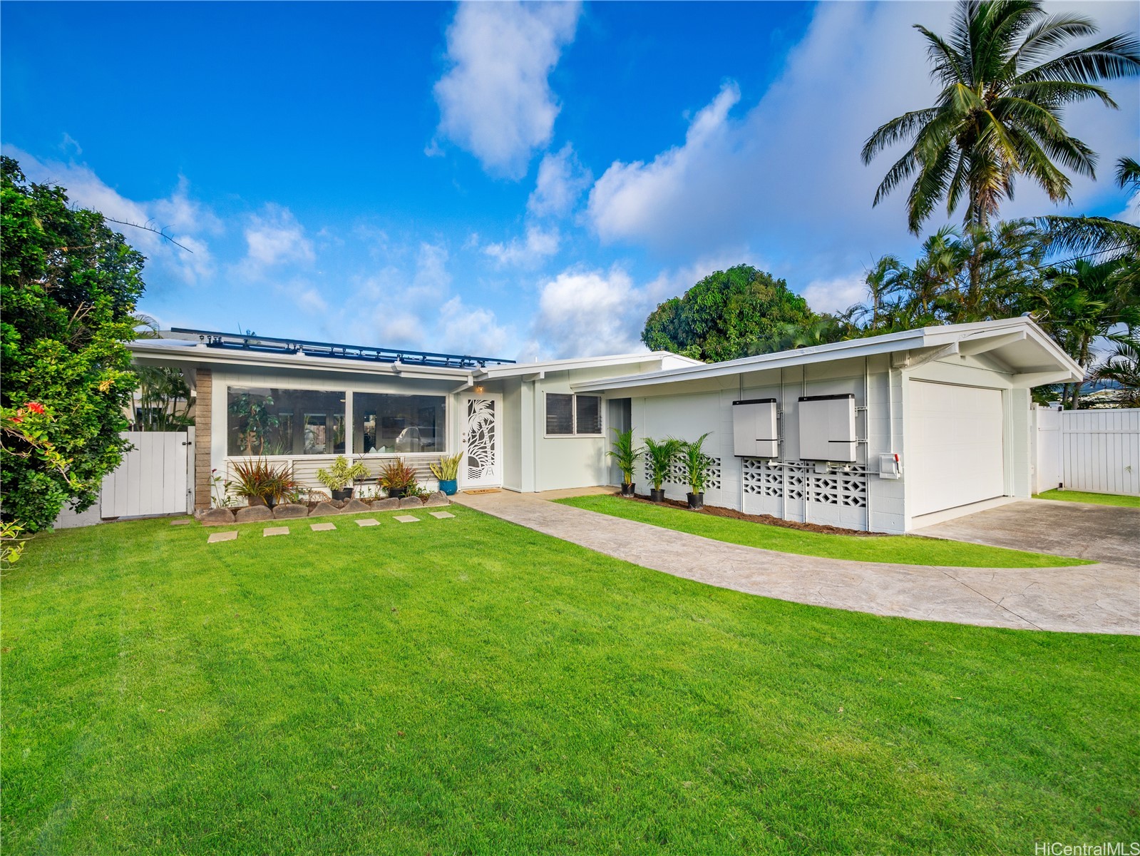 545 Ka Awakea Place