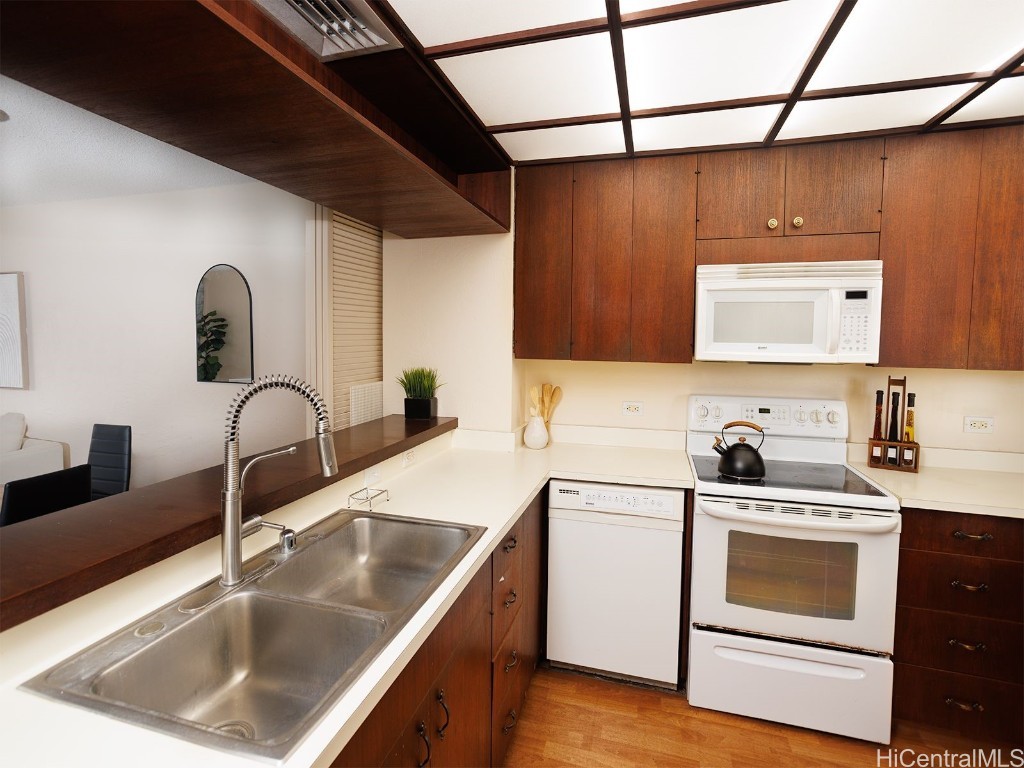 500 Lunalilo Home Road 13B