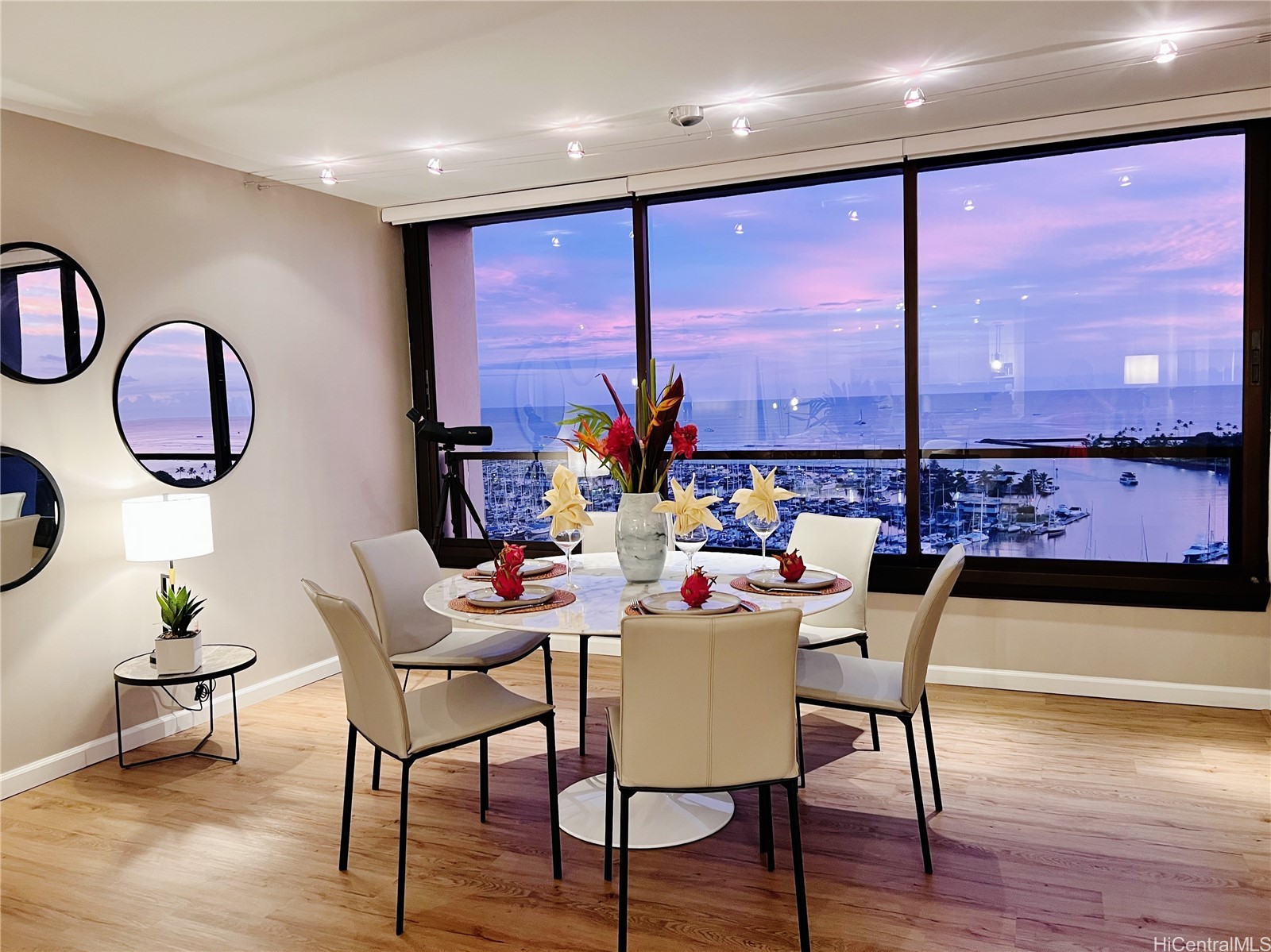 1600 Ala Moana Boulevard 2106