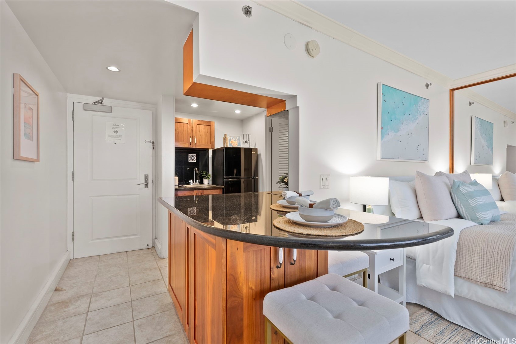 440 Olohana Street 2108