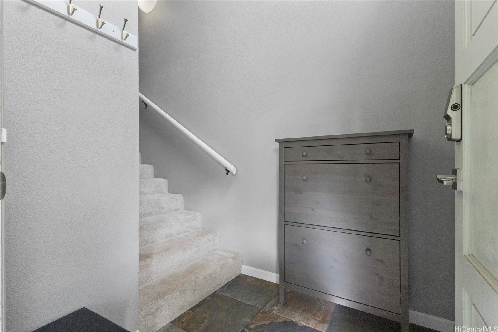 95-1042 C Ainamakua Drive 51