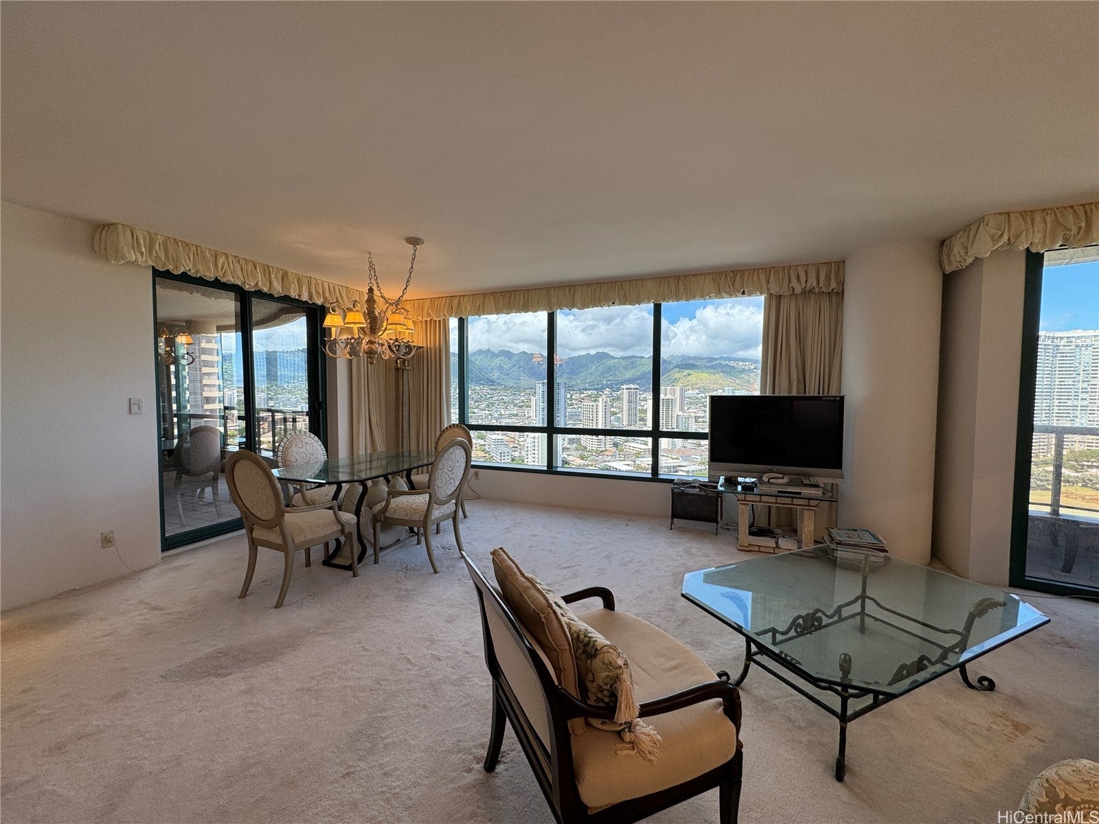 1888 Kalakaua Avenue 2401