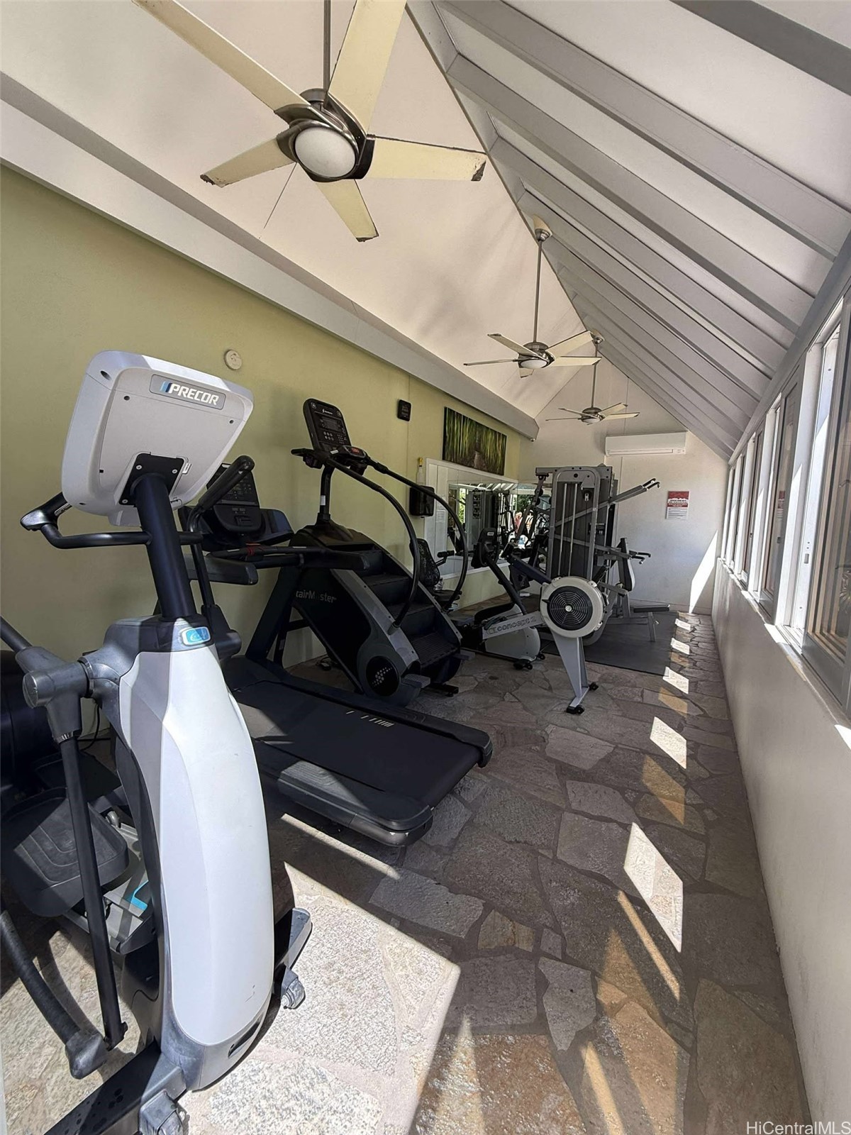 Ala Wai Plaza Residential Lease