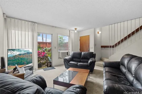 MLS: 202506511