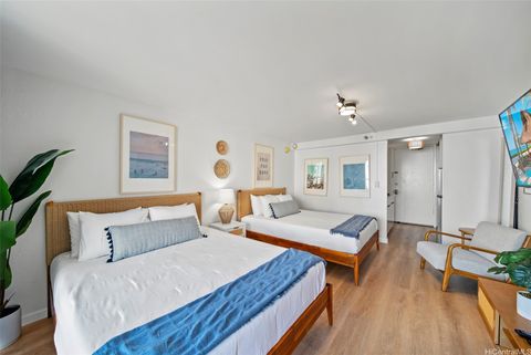 Photo of 445 Seaside Avenue #708, Honolulu, HI 96815 (MLS # 202608562)