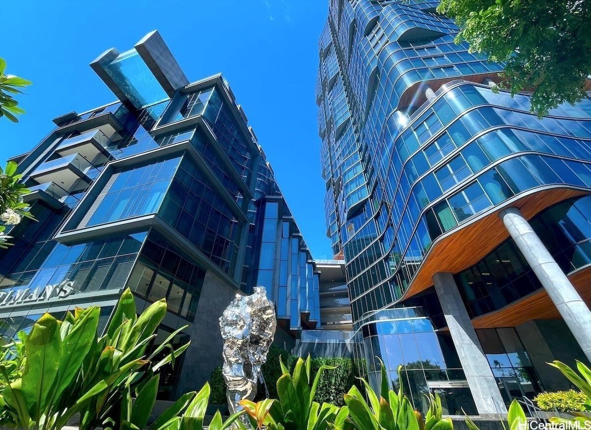 1108 Auahi Street 906