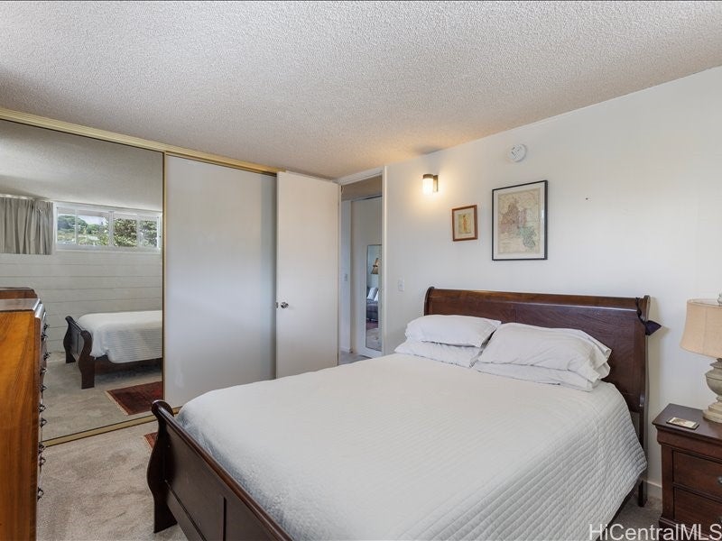 1634 Makiki Street 205