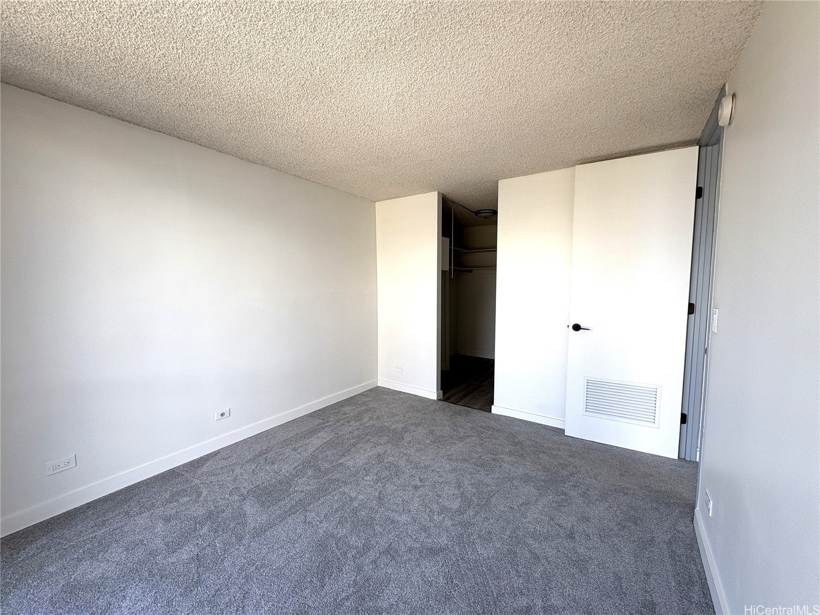 1925 Kalakaua Avenue 1407