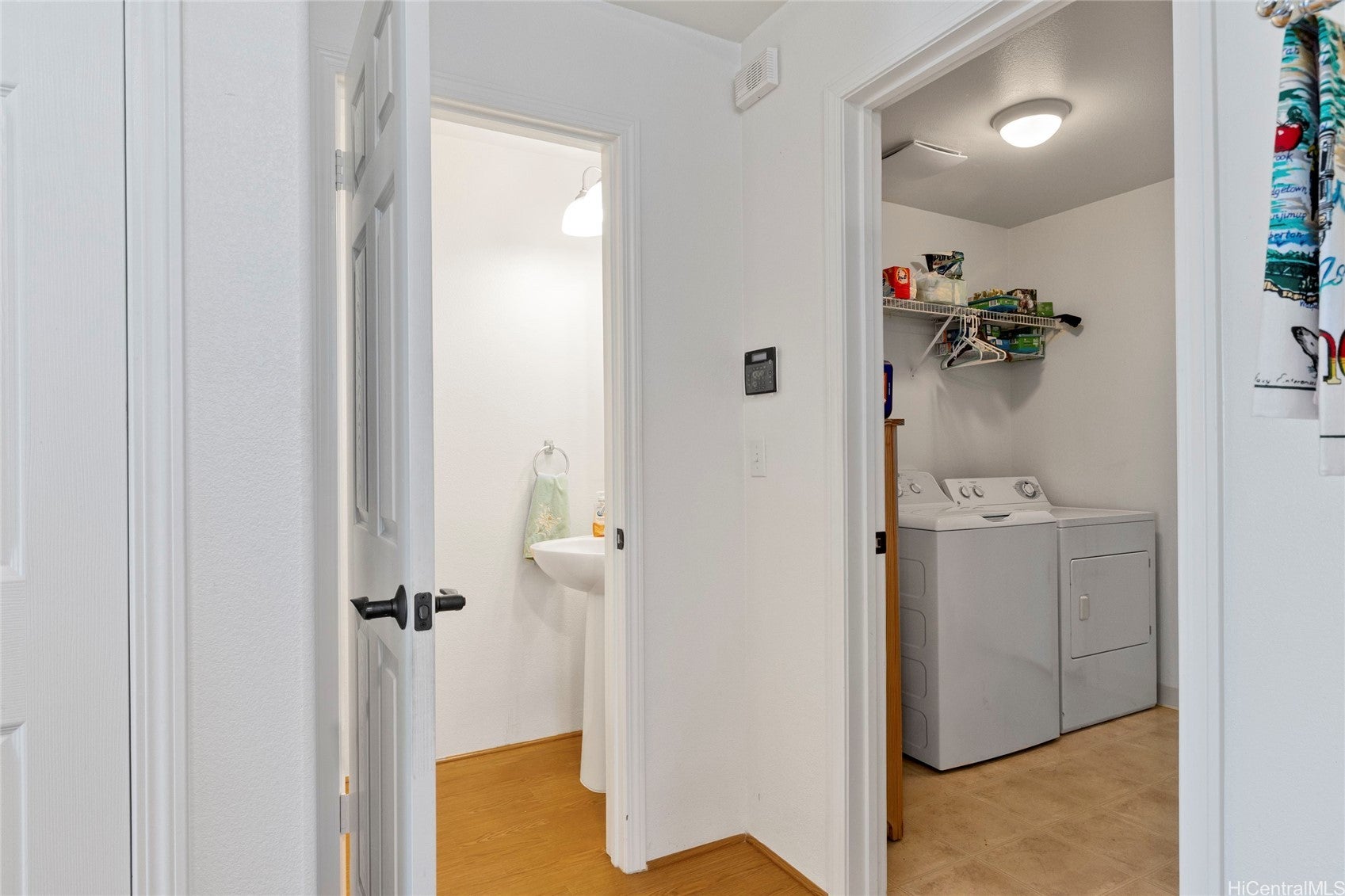 1173 Mokuhano Street F101