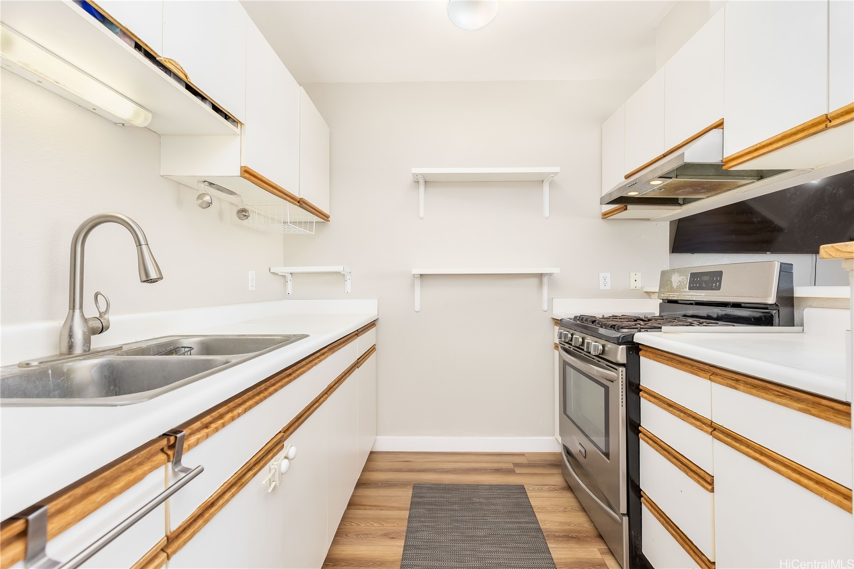 91-1530 Hapaiko Street