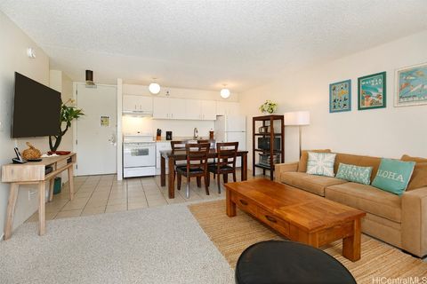 201 Ohua Avenue 611 - T2 Honolulu HI 96815
