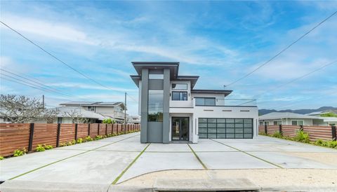 Photo of 629 Halela Street, Kailua, HI 96734 (MLS # 202604358)