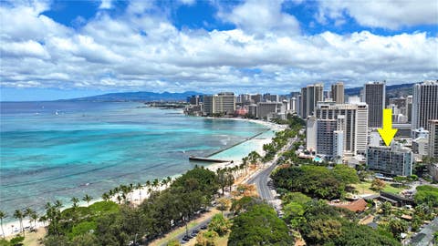 Photo of 134 Kapahulu Avenue #801, Honolulu, HI 96815 (MLS # 202612213)