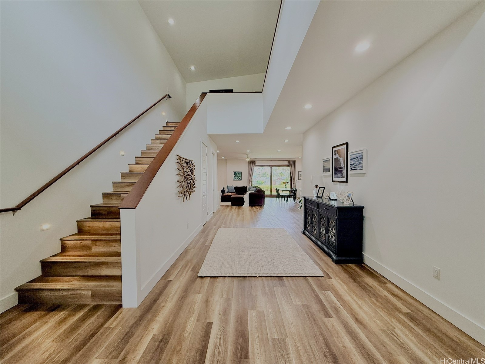 1142 Mokapu Boulevard