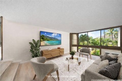 Photo of 521 Hahaione Street #2/2L, Honolulu, HI 96825 (MLS # 202603923)