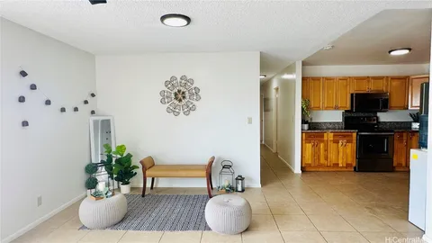MLS: 202505573