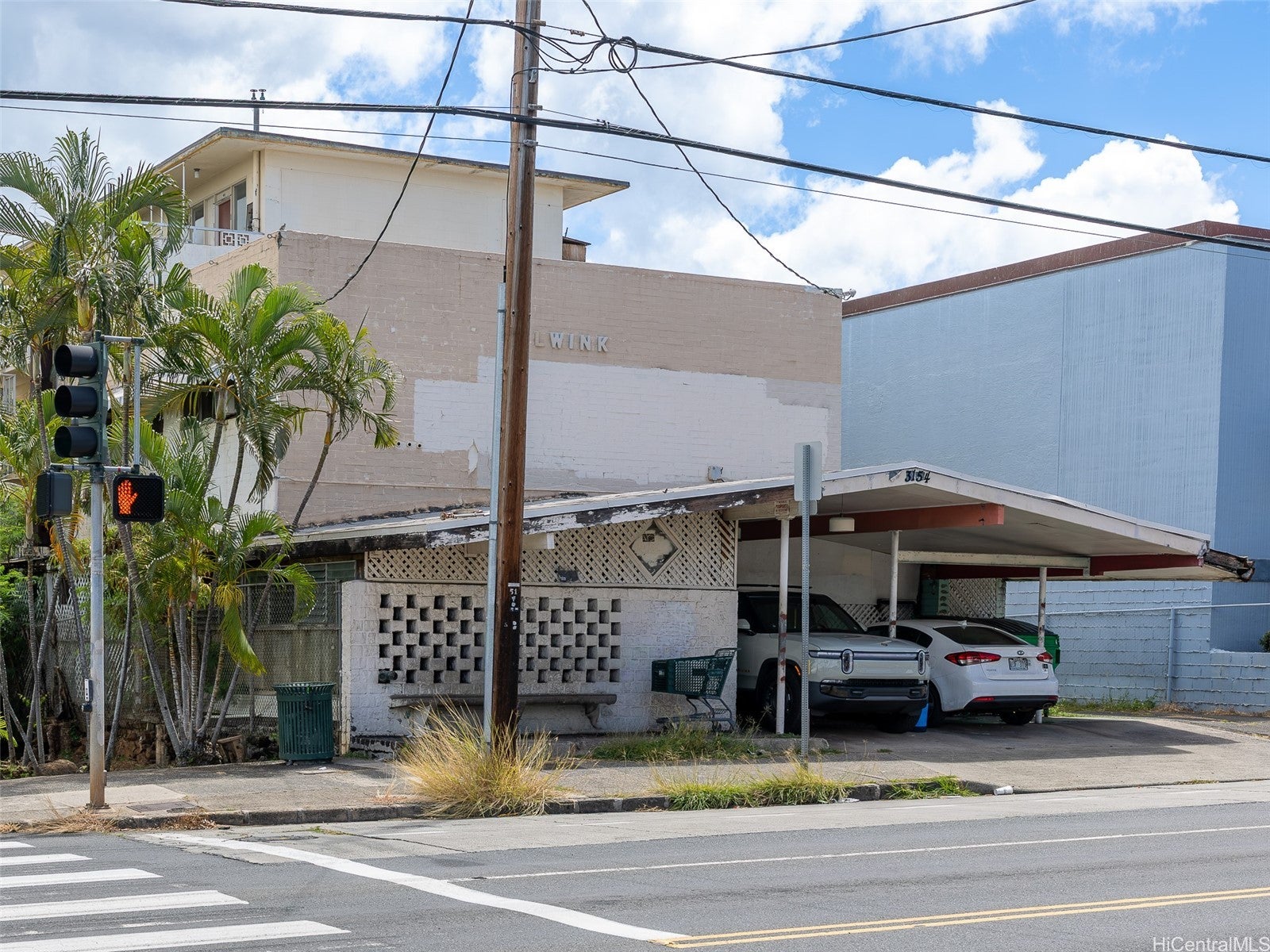 3154 Waialae Avenue