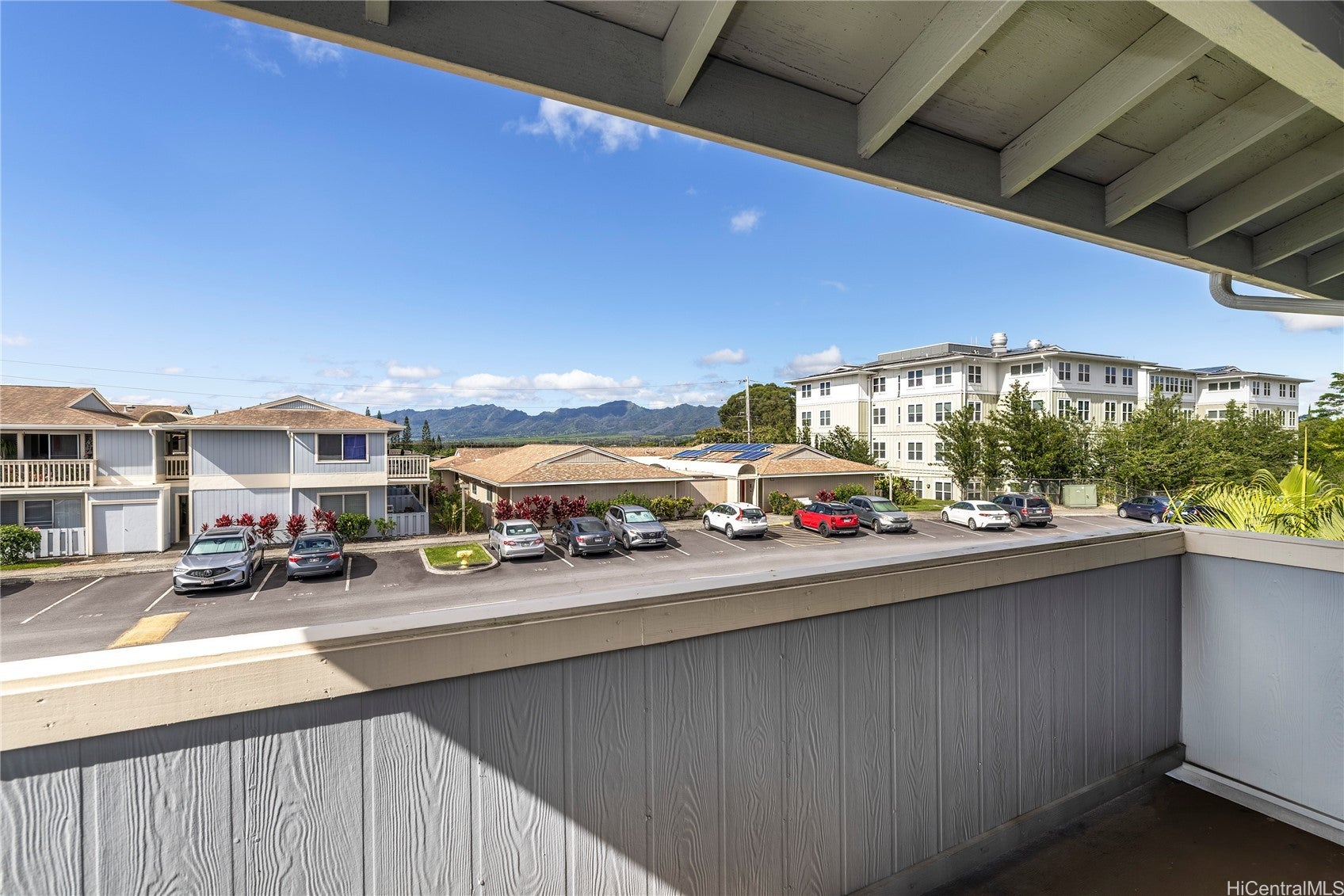 95-1050 Makaikai Street P11