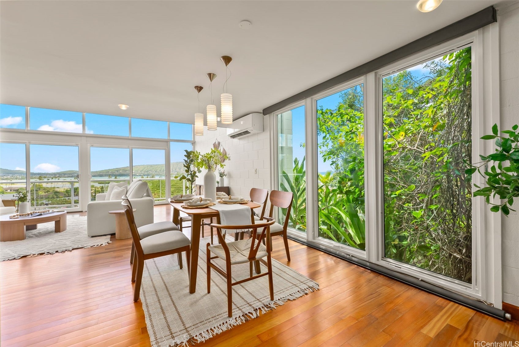 5864-F Kalanianaole Highway