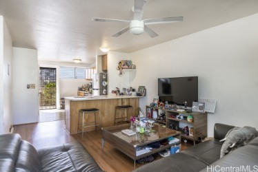 1423 Emerson Street 214