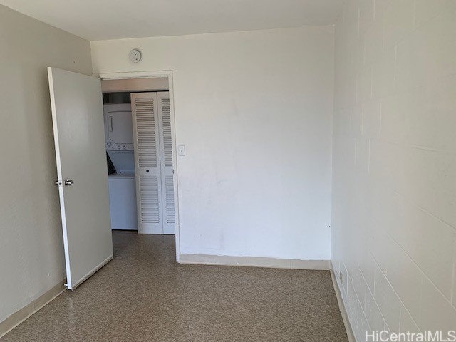 Hokuahi Apts Residential Lease