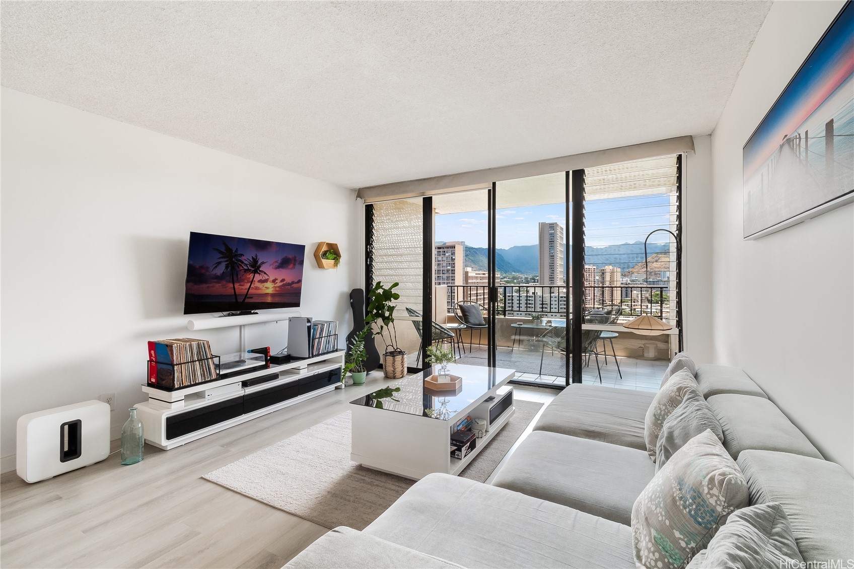 2121 Ala Wai Boulevard 1702