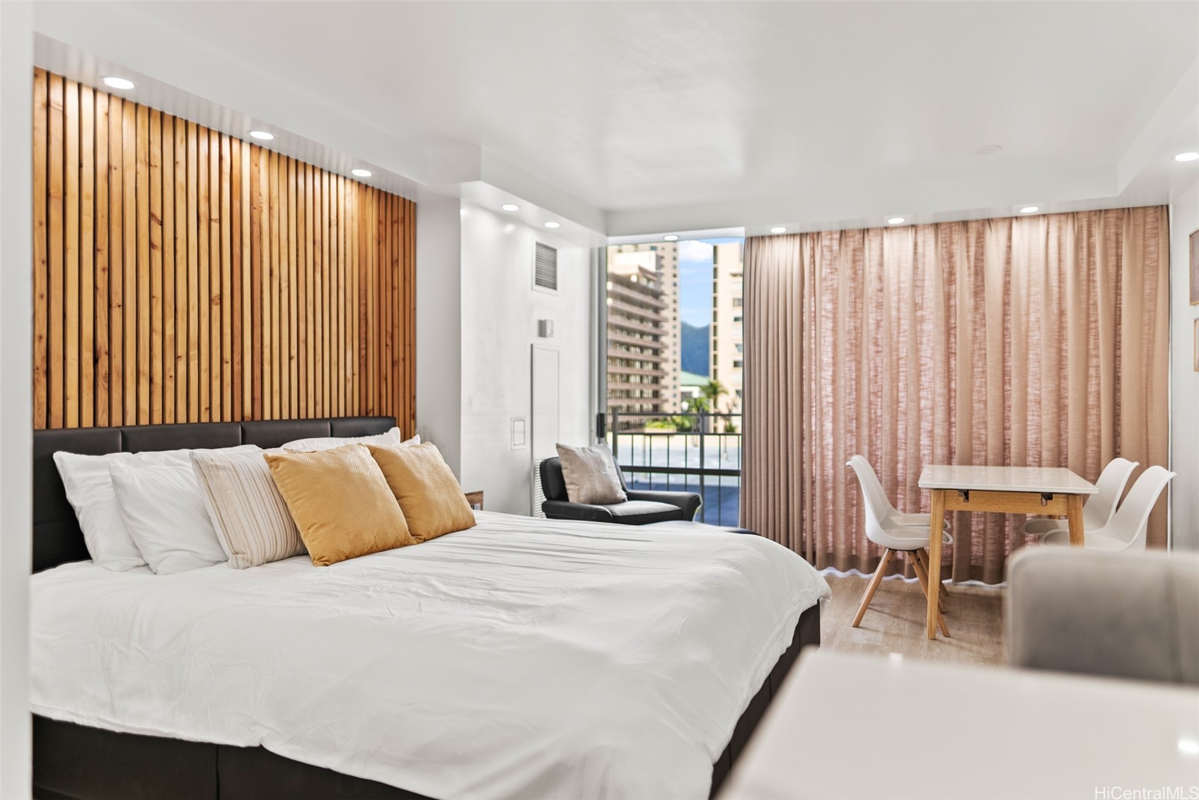 1765 Ala Moana Boulevard 979