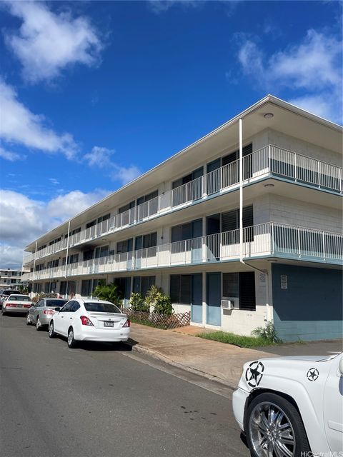 Photo of 98-142 Lipoa Place #214, Aiea, HI 96701 (MLS # 202528339)