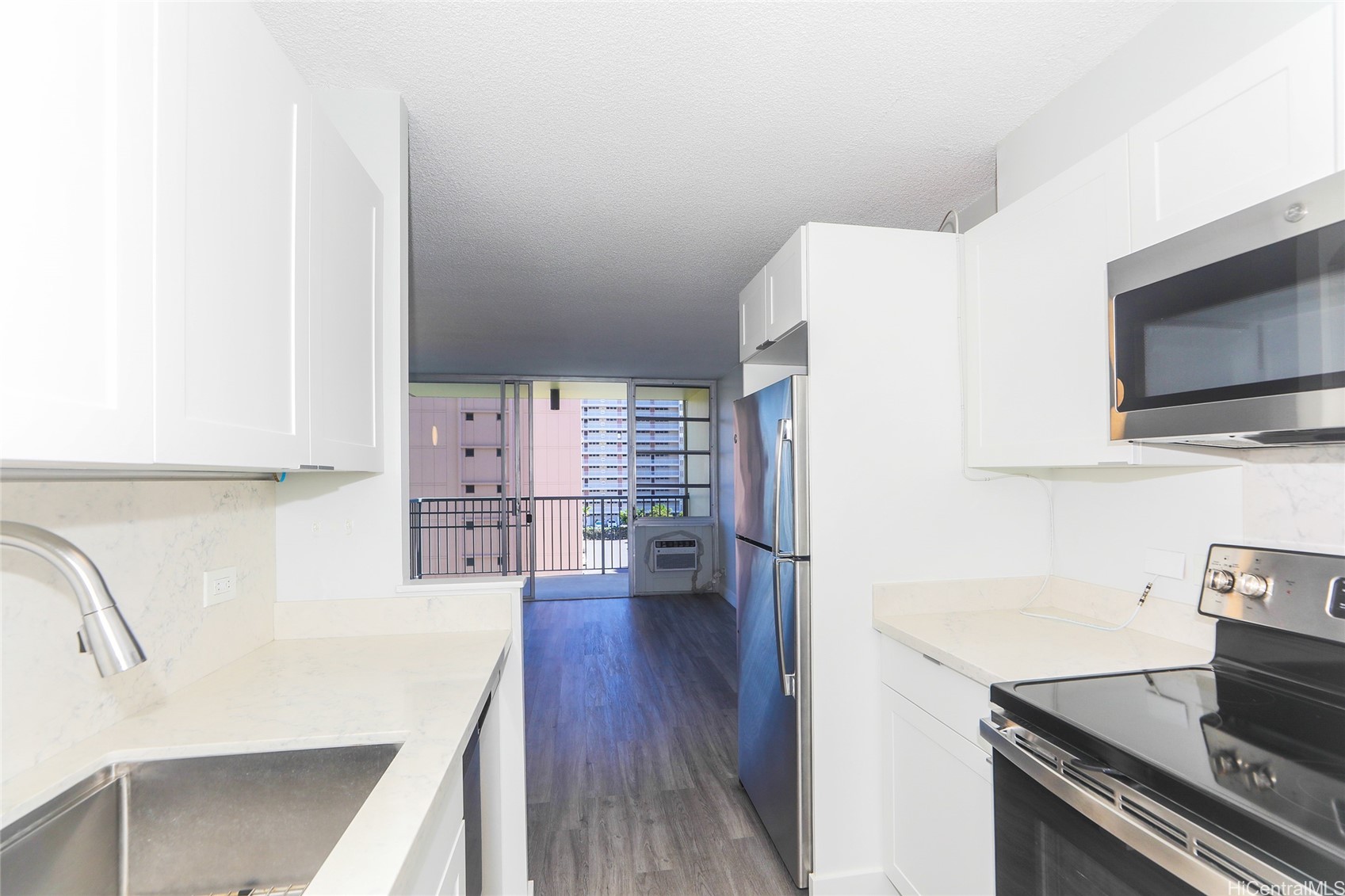 3161 Ala Ilima Street 403