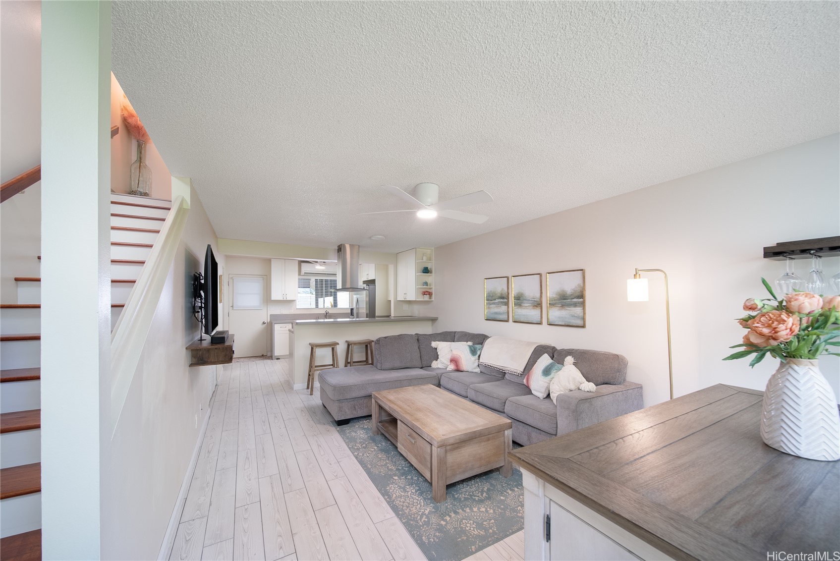 3182 Kuau Street 702