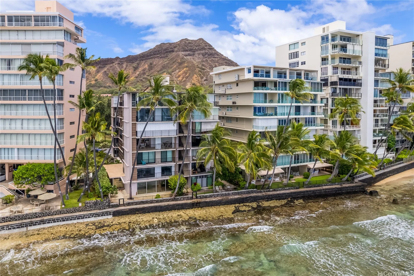 Honolulu, Hawaii 96815, United States, 1 Bedroom Bedrooms, ,1 BathroomBathrooms,Residential,Active,165696