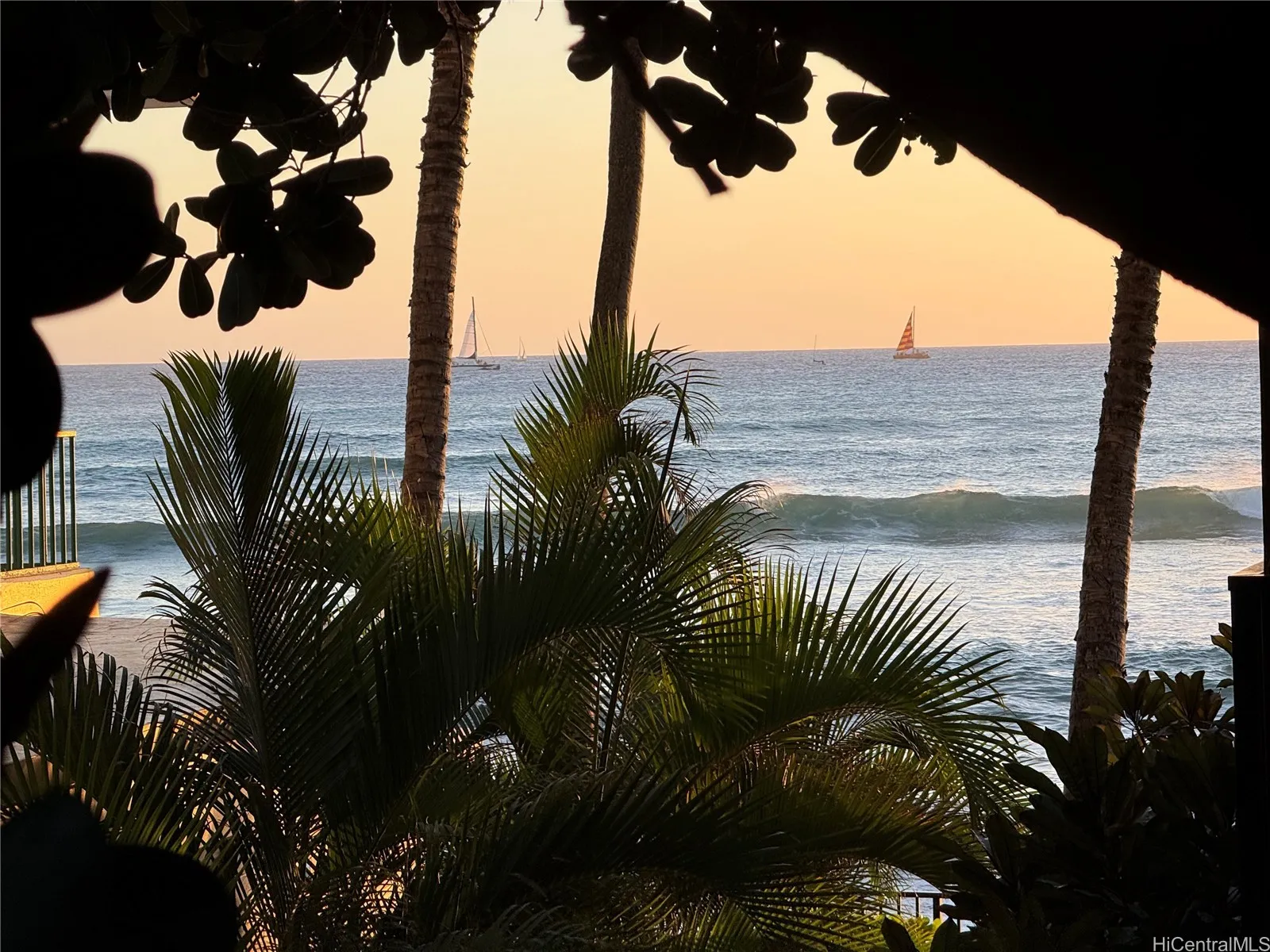 Honolulu, Hawaii 96815, United States, 1 Bedroom Bedrooms, ,1 BathroomBathrooms,Residential,Active,165696