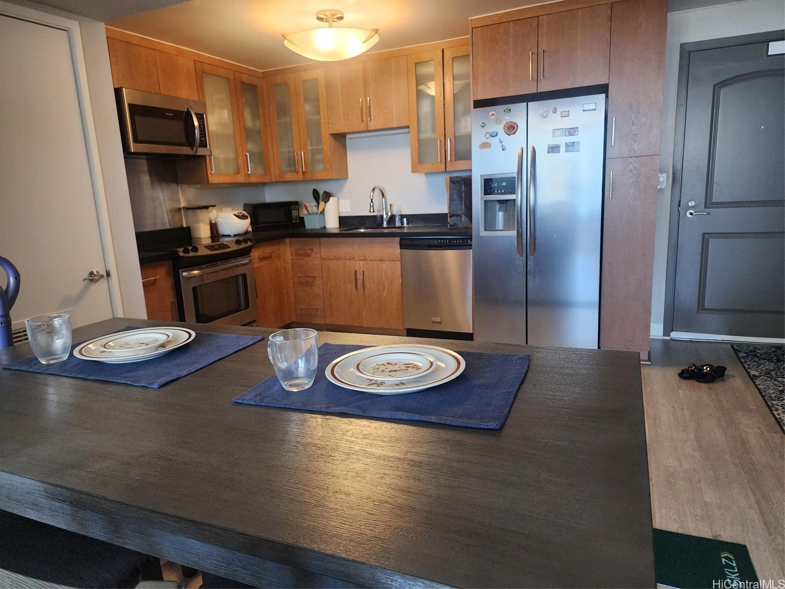 1009 Kapiolani Boulevard 2209