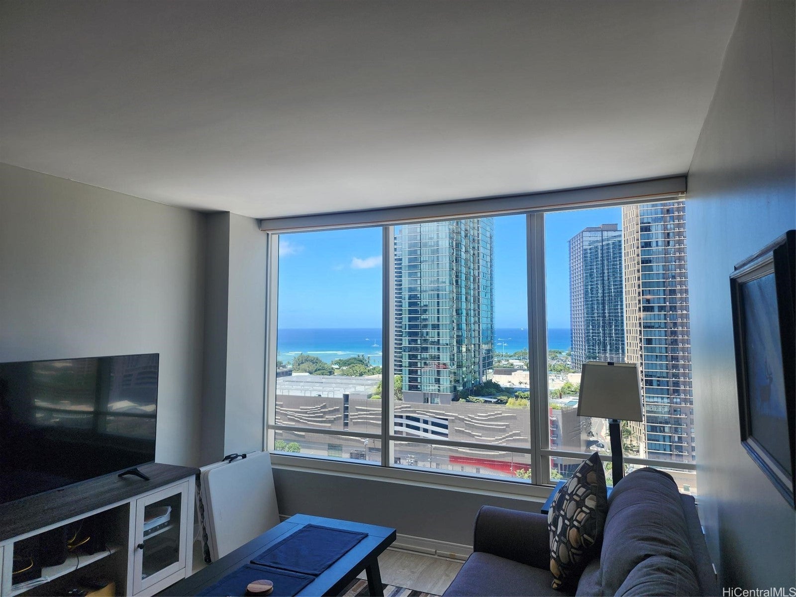1009 Kapiolani Boulevard 2209