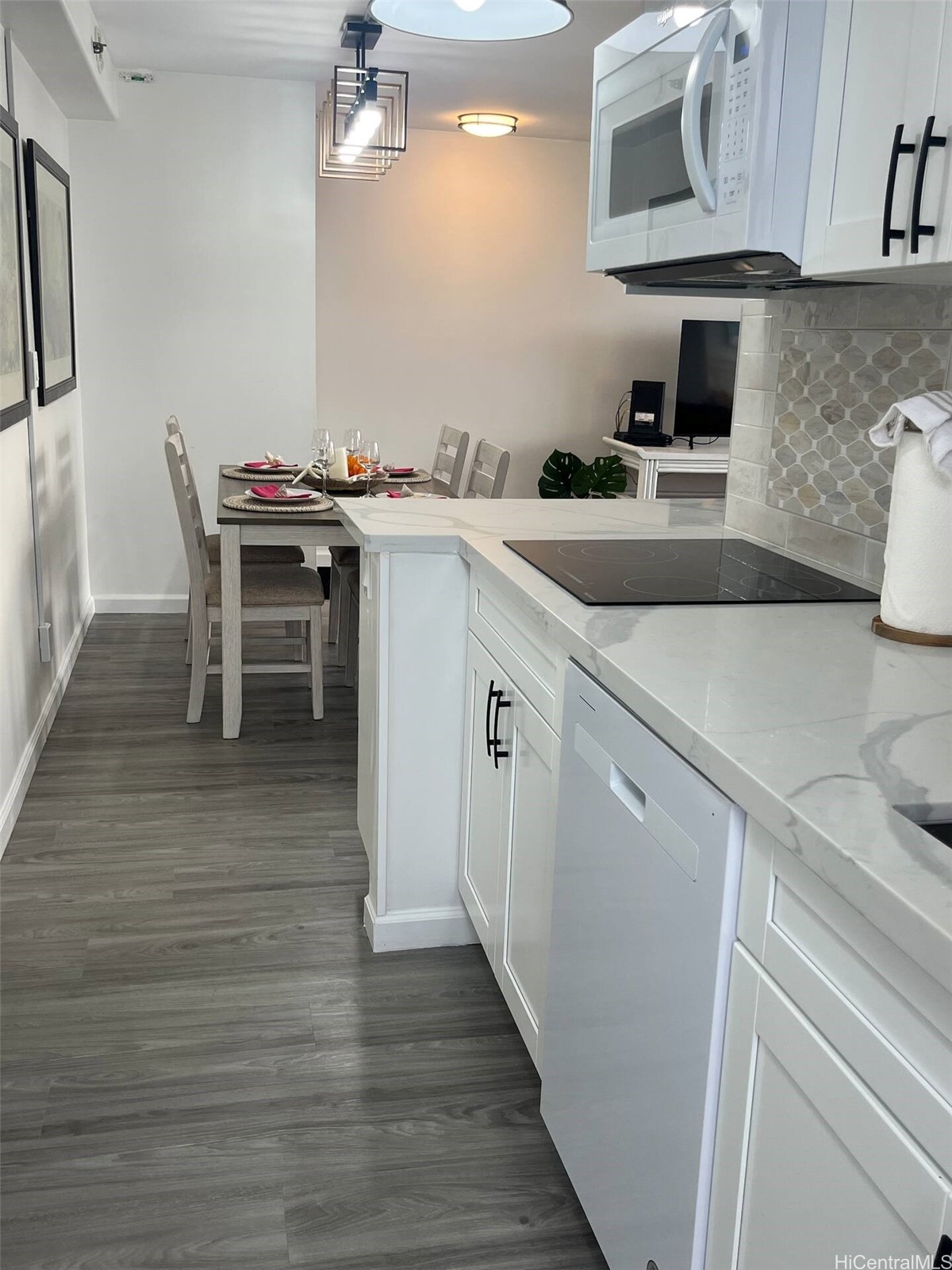 201 Ohua Avenue 2113 T1(NUC)