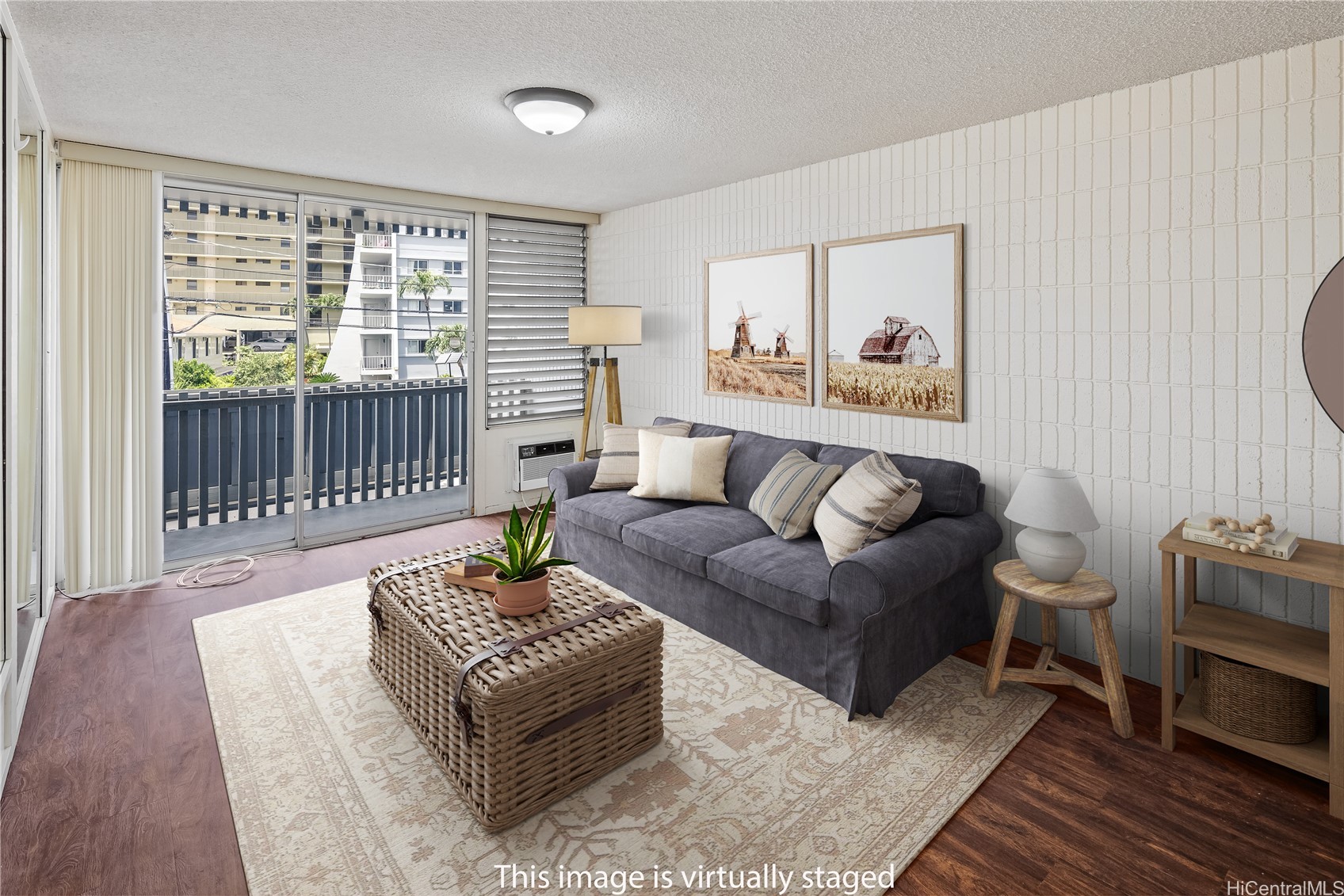 1605 Pensacola Street 104