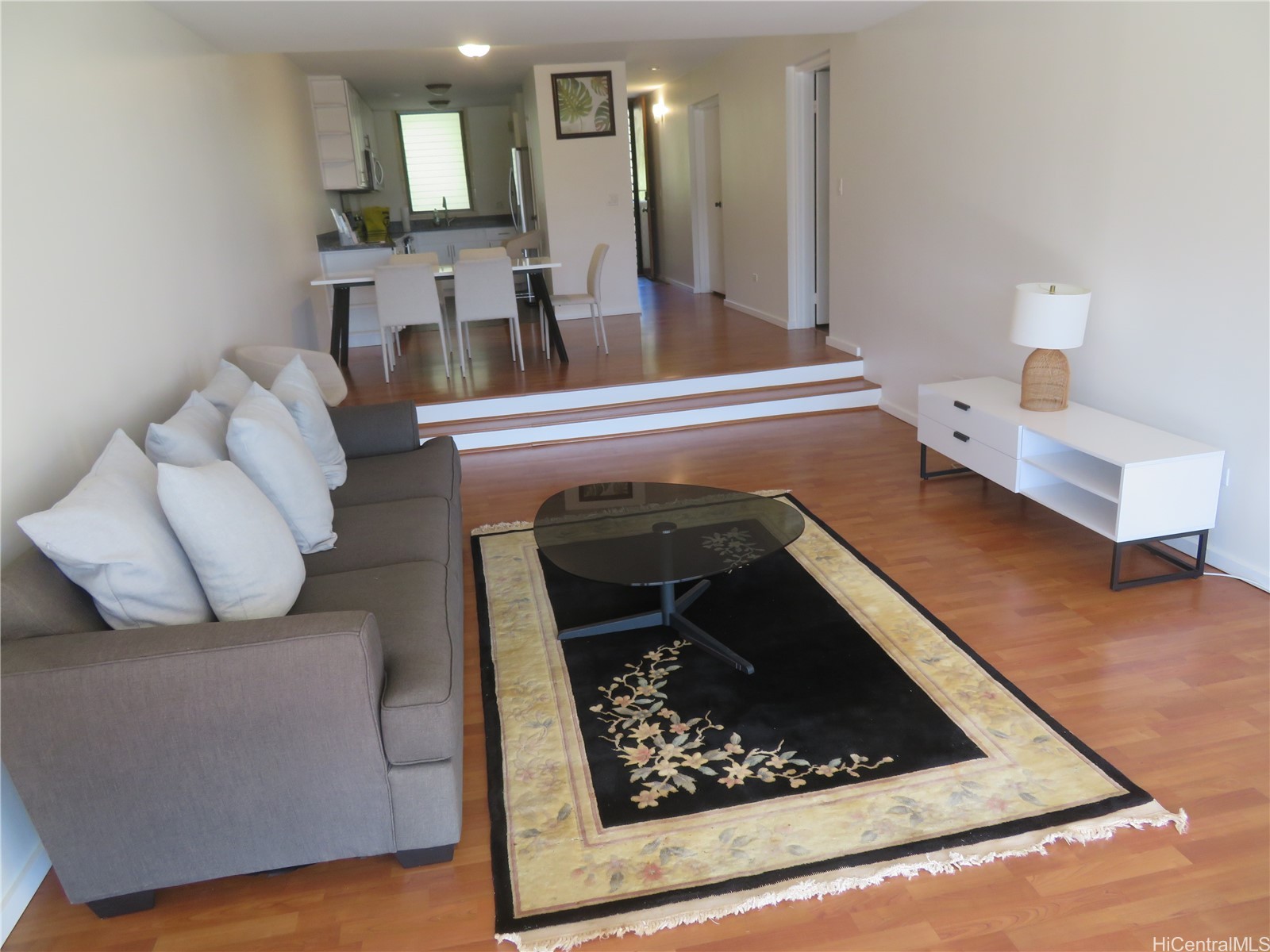 501 Hahaione Street 1_17H