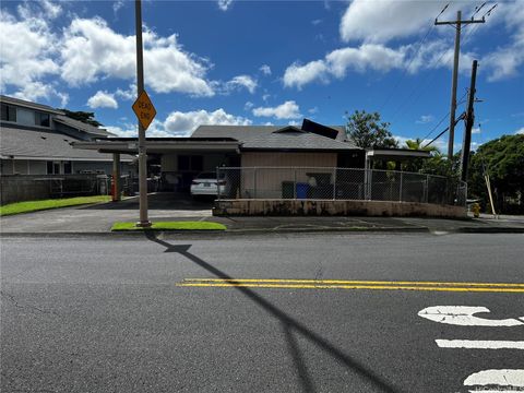 Photo of 2333 Anini Place, Pearl City, HI 96782 (MLS # 202527902)