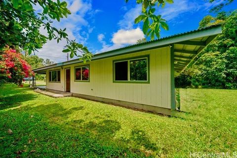 Photo of 15-2689 Maikoiko Street, Pahoa, HI 96778 (MLS # 202604087)