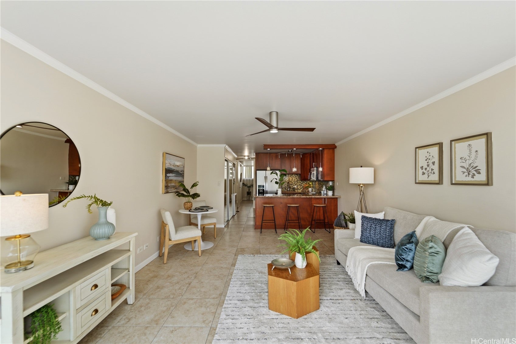 2611 Ala Wai Boulevard 902
