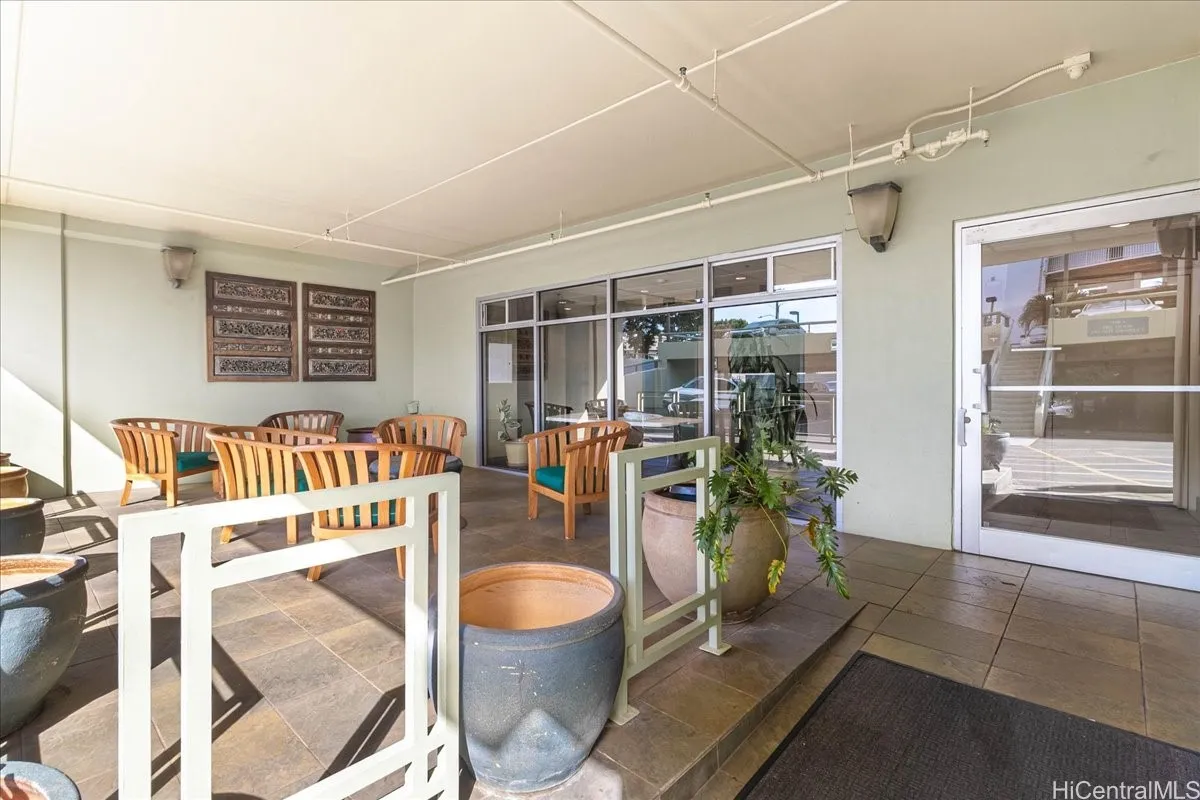 Honolulu, Hawaii 96826, United States, 1 Bedroom Bedrooms, ,1 BathroomBathrooms,Residential,Active,150674