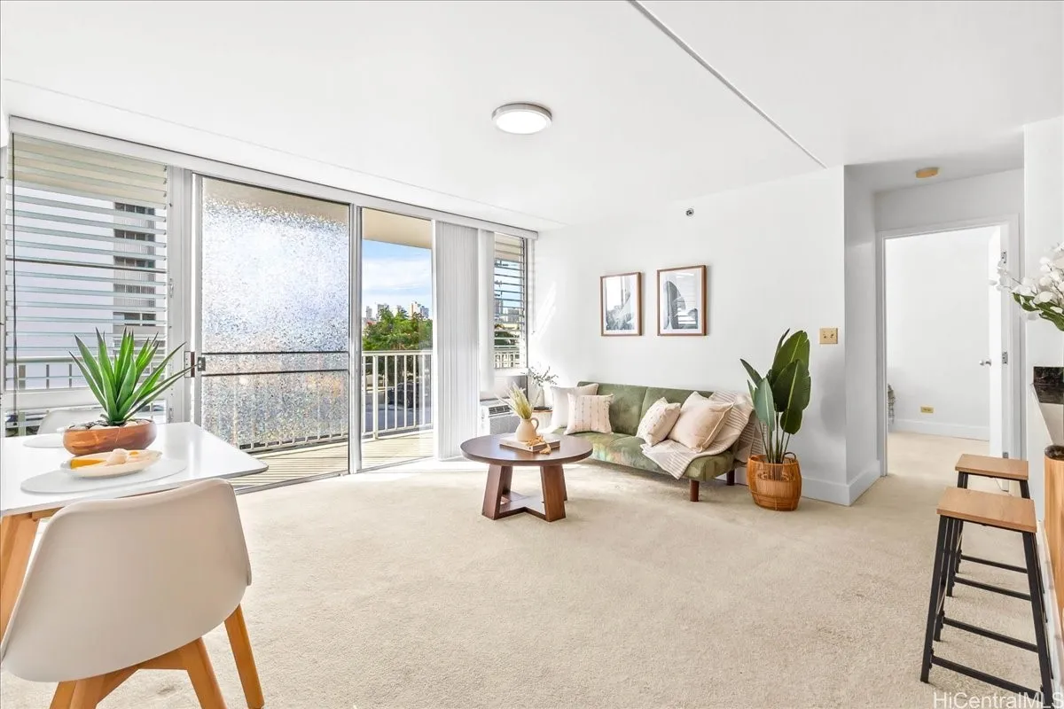 Honolulu, Hawaii 96826, United States, 1 Bedroom Bedrooms, ,1 BathroomBathrooms,Residential,Active,150674