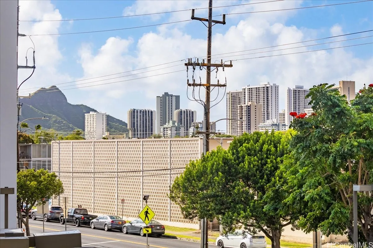 Honolulu, Hawaii 96826, United States, 1 Bedroom Bedrooms, ,1 BathroomBathrooms,Residential,Active,150674